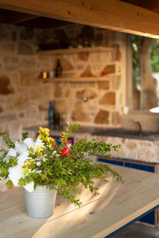 Janakis Garden Livadi Beach Himare Fshat Exterior foto
